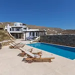 فيلة Mykonos Panormos & *