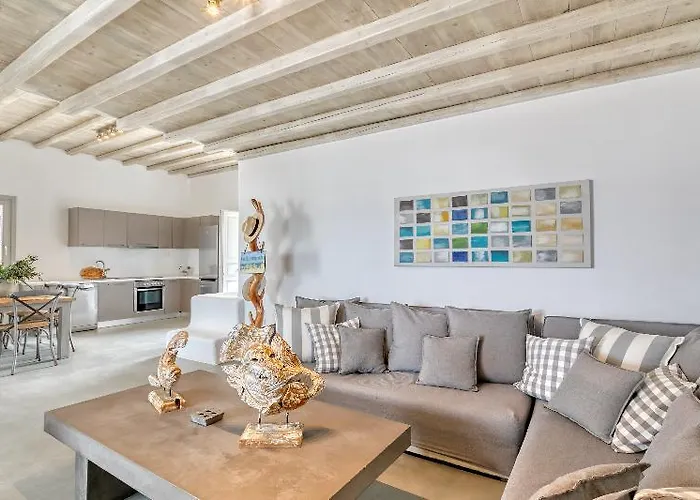 Mykonos Panormos Villa *